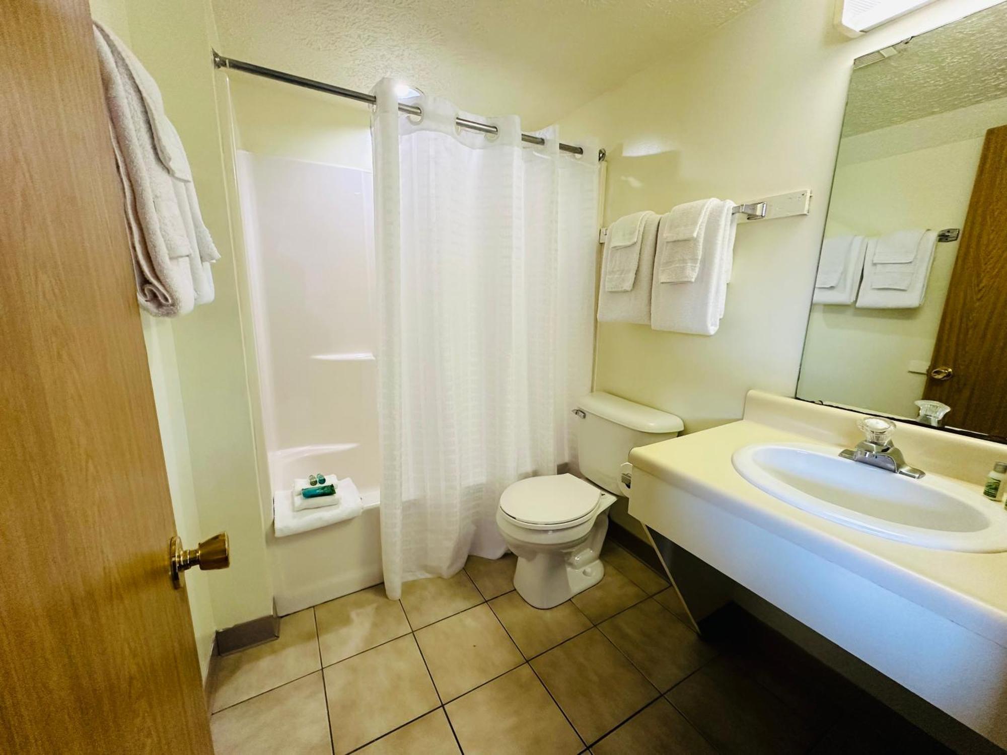 Quality Lodge Сендаскі Екстер'єр фото